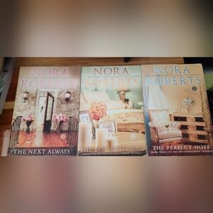 Complete Nora Roberts Inn Boonsboro book set